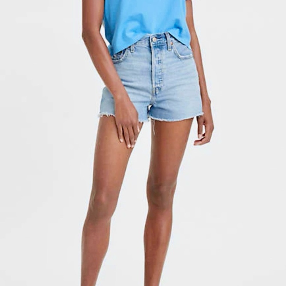 Levi's Ribcage Shorts